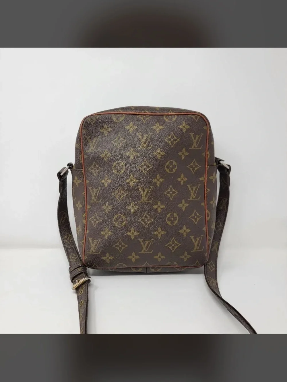 Louis Vuitton Monogram Messenger Bag in Brown